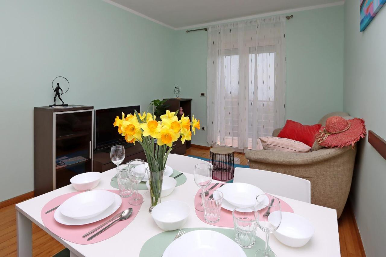 Starry Night - Smart Tv, Extra Big Bed, Big Bathtub, Private Parking, Sea View, Wifi, 2Bedrooms Volosko Zewnętrze zdjęcie