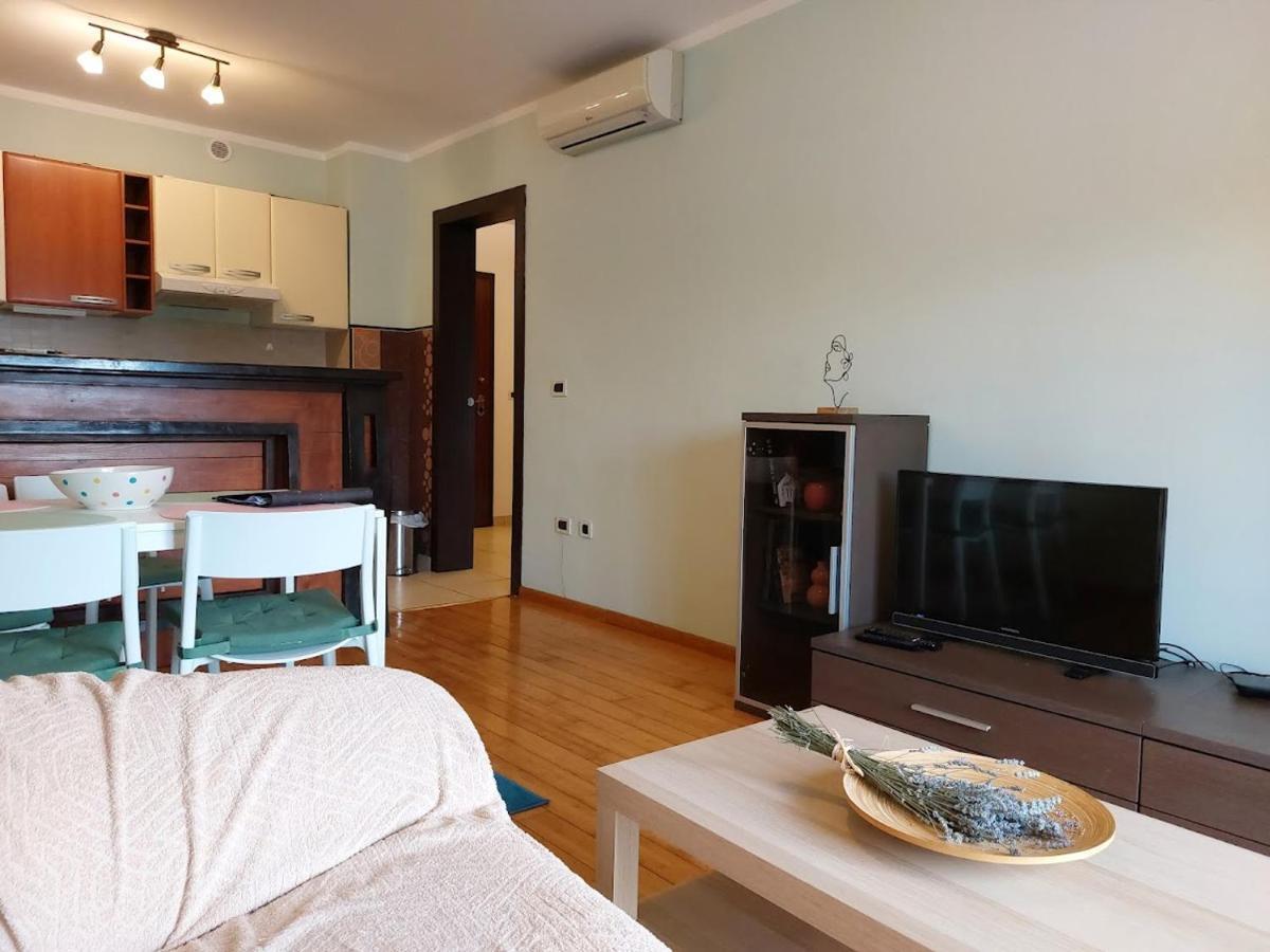 Starry Night - Smart Tv, Extra Big Bed, Big Bathtub, Private Parking, Sea View, Wifi, 2Bedrooms Volosko Zewnętrze zdjęcie